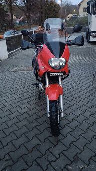 Suzuki XF650 Freewind - 3