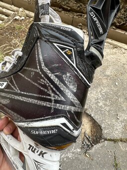 Brusle Bauer Supreme 1S - 3