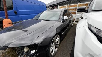Audi A8 - 3