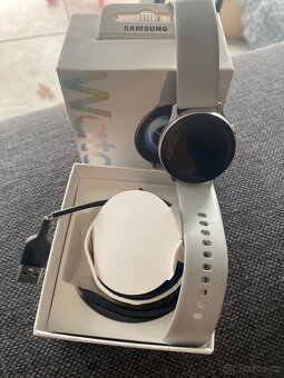 Samsung Galaxy Watch Active - 3