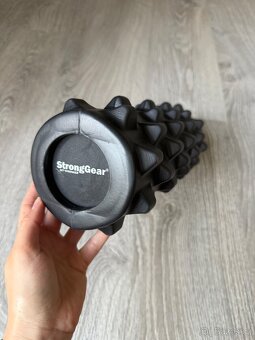 Masážní válec - StrongGear - 3