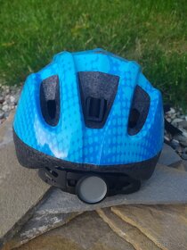Chlapecká cyklistická přilba vel.S - 3