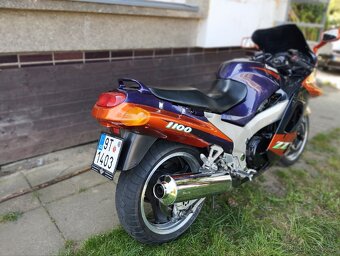 Kawasaki ZZR 1100 - 3