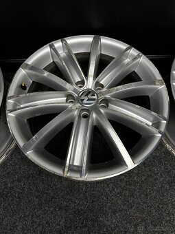 Alu VW Tiguan 5x112 r18 5N0601025D - 3