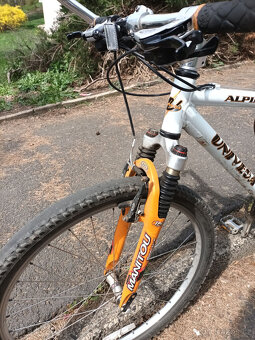 Horkse kolo Alpina Univega 700 - 3