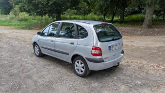 Renault  Scenic 1,6i 16V 79kW - 3
