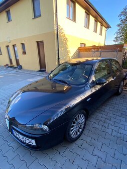 Alfa Romeo 147 - 3
