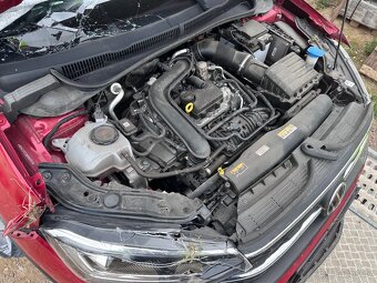 vw Taigo 1,0 TSI DSG - 3
