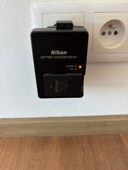 Nikon D5100+ objektiv 18-105mm+ příslušenství - 3