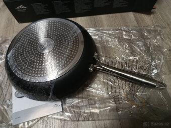 panev , panvicka sada 2ks, nova - 3