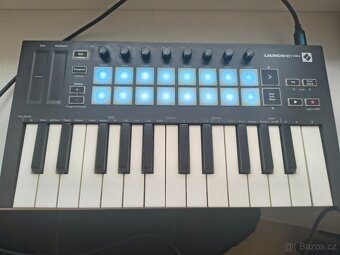 Prodám Novation Launchkey mini mk2 - 3