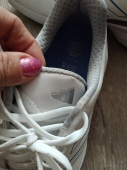 Adidas dámské boty na golf.Velikost 39. - 3