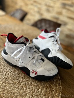 Air jordan stay loyal 2 white black red - 3
