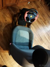 Prodám na PS3 sedačku s volantem a pedalama - 3