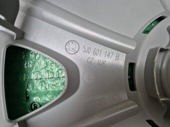 sada poklice Škoda Fabia II, Roomster - 3