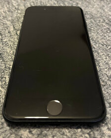 APPLE IPHONE SE 2020 128GB ČERNÝ, ve velmi dobrém stavu - 3