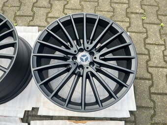 Amg Mercedes S class W223 R21 - 3