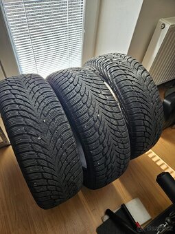 Nokian WR SUV 4 235/55 R19 103V - 3ks zimních pneu - 3