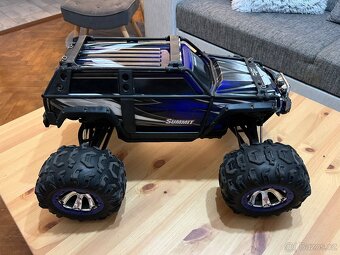 Traxxas Summit 1:8 Modrý TITAN 775 - 3