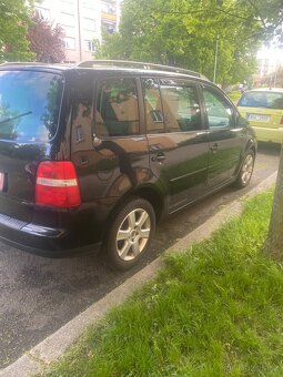 Touran 2.0 103 2004 - 3
