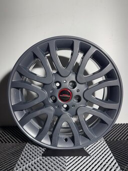 18” MINI CLUBMAN - 3