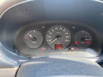 Renault clio 1.2 - 3