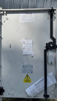 Elektroměrová skříň ESTA se zásuvkami - 3