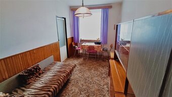 Cihlový byt 3+1 s balkonem - 3