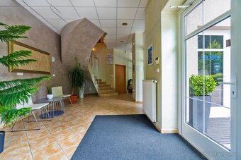 Pronájem kancelářského prostoru – 24 m2, Rožnov p.R. - 3