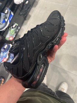 Nike Air Max Plus Triple Black - 3