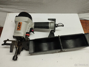 Profi pneumatická bubnová hřebíkovačka TJEP ZE-65 v kufru - 3