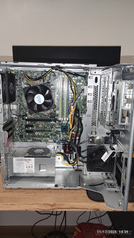 Lenovo ThinkCentre M720t - 3