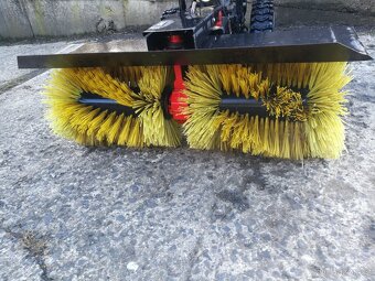 Sněžná fréza + zametací kartáč - 3