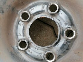 Sada plechových disků 5x100 "15" včetně zimní pneu 185/60 - 3