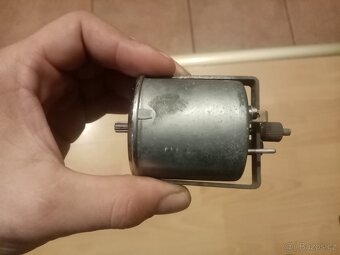 Ford Taunus 15M hodiny - 3