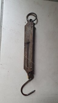 Stará váha mincíř - 3