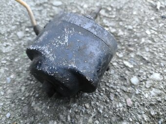 Motorek stěračů 12V - 3