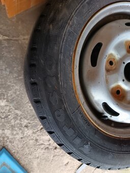 Pneu 195/70 R15 C - 3