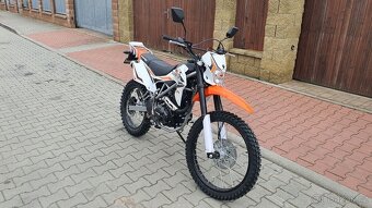 Motorka Mikilon Defender 250RR kola 21/18 oranžová - 3