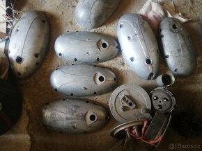 Jawa, ČZ. Kývačka, Zetka, veterán, víko 6x zapalování - 3