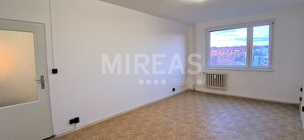 Milovice, prodej bytu 3+1, 65 m2, okr. Nymburk - 3