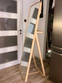 Stojací zrcadlo Ikornnes IKEA - 3