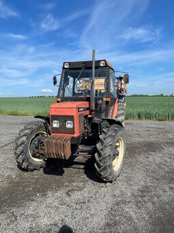 Zetor 6245 s postřikovačem AKP - 3