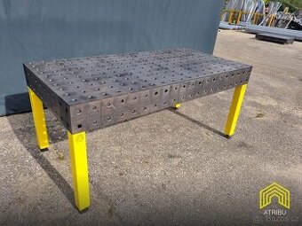 Svařovací stůl 2000x1000x200 tl. 8mm, D28, frézované otvory - 3