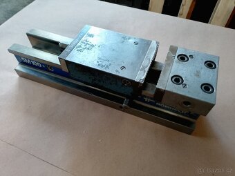 CNC svěrák přesný HILMA ROMHELD SM100 - 3