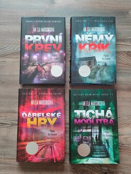 17x Kniha Angela Marsonsová - 3