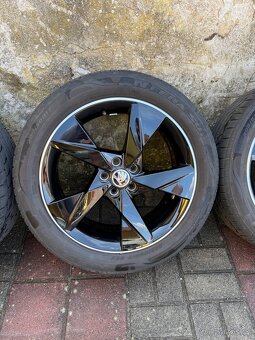 Letní sada Škoda Scala Monte Carlo 205/50 R17 - 3