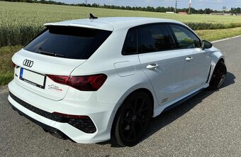 Prodám Audi RS3 Sportback 2.5 TFSI 294kW quattro - 3