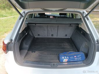 Volkswagen Touareg, 3.0 TDi, 210 kW, TOP STAV - 3