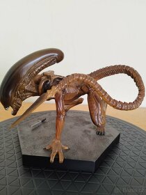 Vetřelec/Alien Dog - sošky Eaglemoss - 3